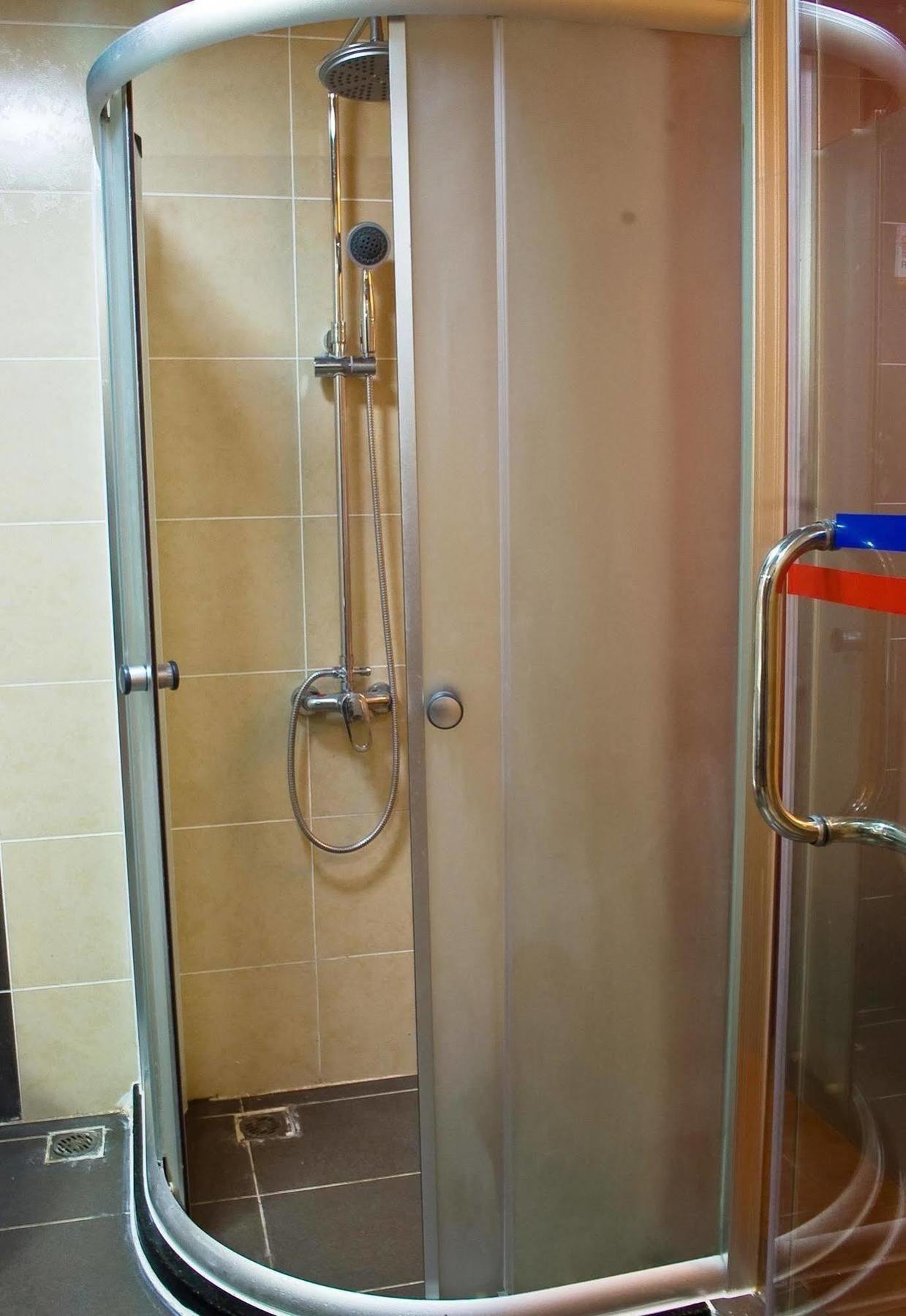 Yueliangwan Hotel Liuzhou Экстерьер фото